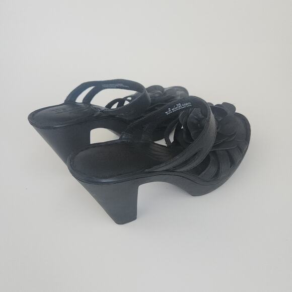 Born Flower Leather Sandals Black - Picture 6 of 10